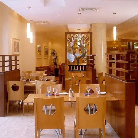 Leonardo Hotel Southampton 